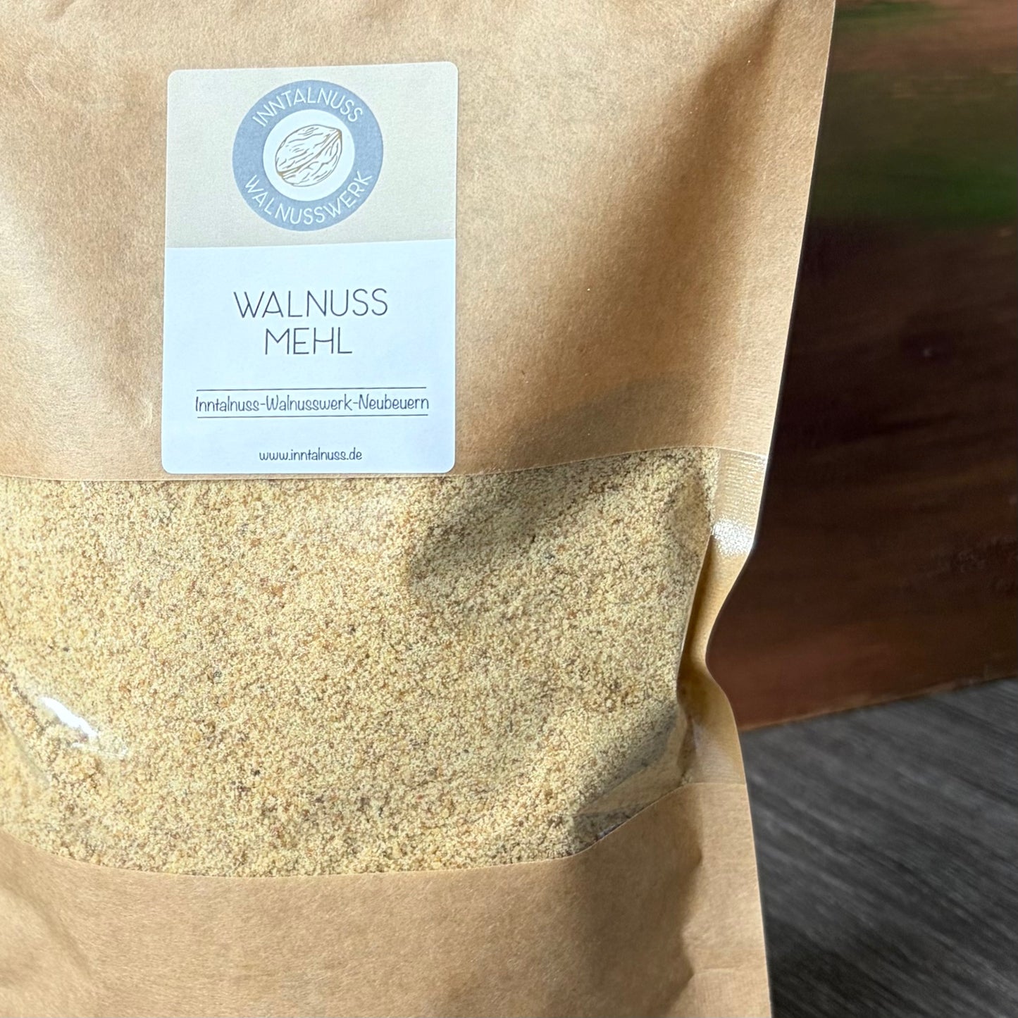 Walnuss.Duo: Granola und Mehl